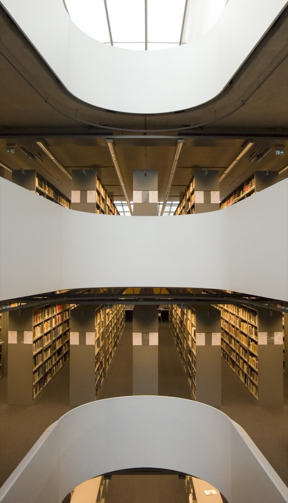 Филологическая библиотека Freie Universität Berlin