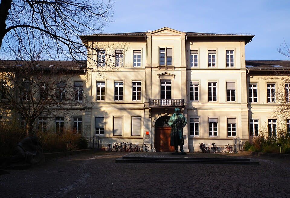Фридрихсбау, Heidelberg University
