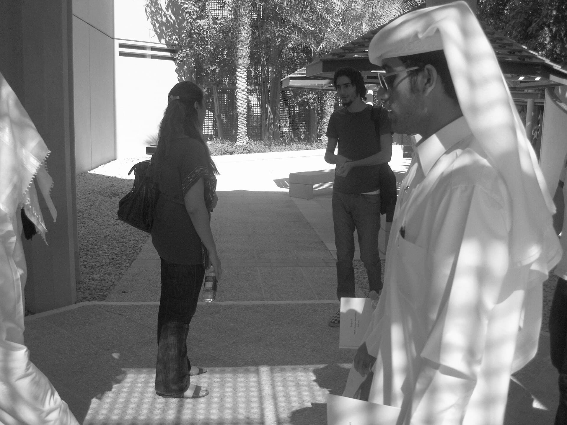 Студенты на кампусе Qatar University