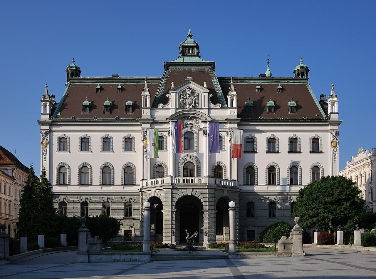 Главное здание University of Ljubljana