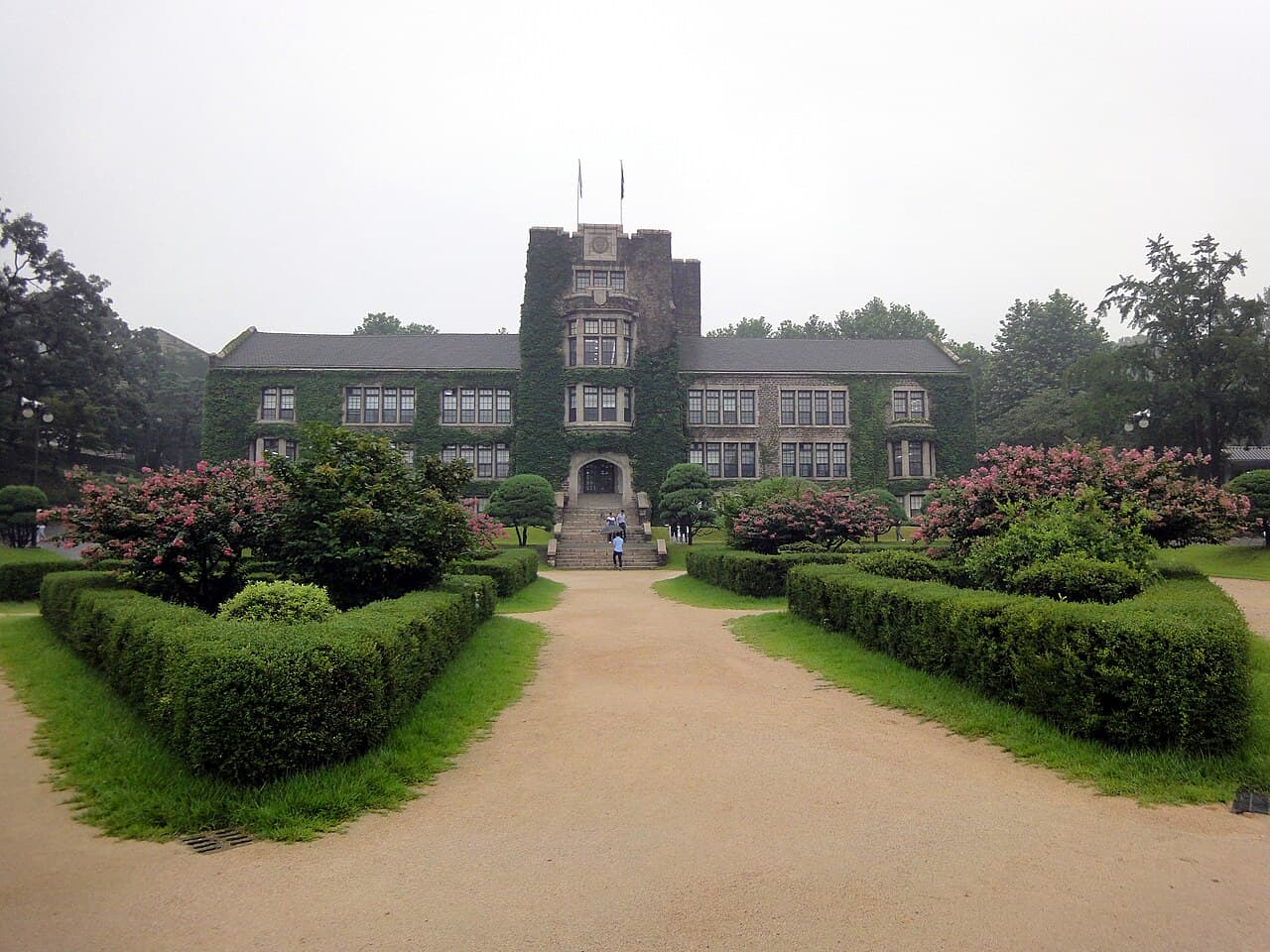 Кампус Yonsei University